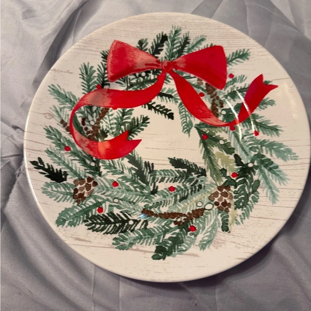 Festive Set Of 4 Retired Pier 1 “WREATHS” 8.5